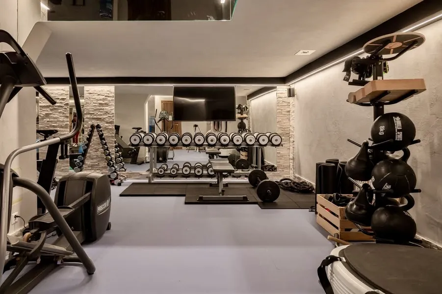 Fitness center at Hotel Albana Real